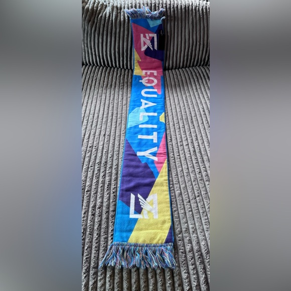 LAFC Equality Scarf NWT - Picture 2 of 4